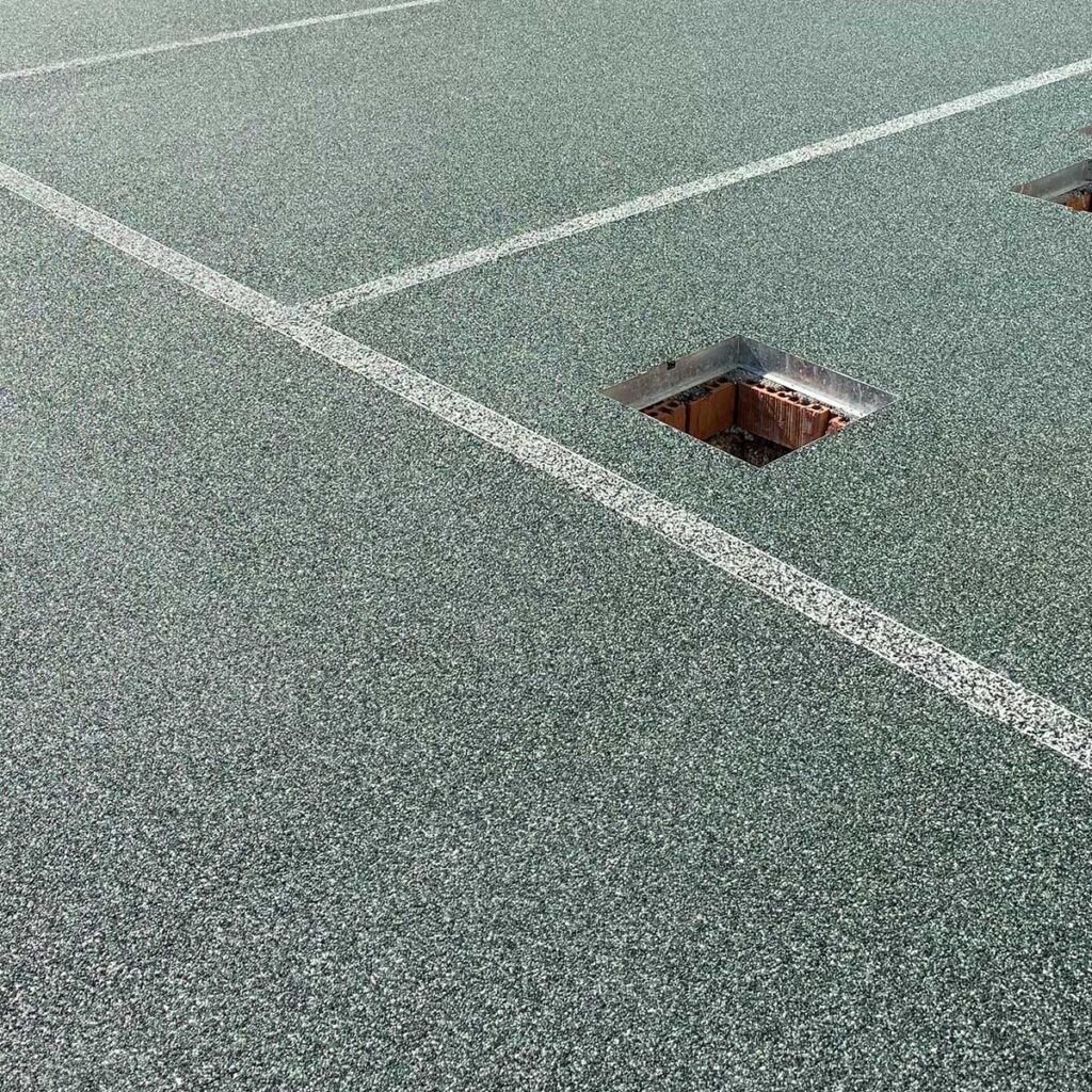 pavimento-rivestimento-per-esterni-ghiaietto-in-resina-piazze-resicem